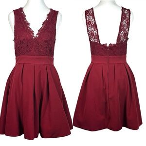 Maniju Burgundy Red Sleeveless V-Neck Lace Bodice Flared Skirt Dress Size Small
